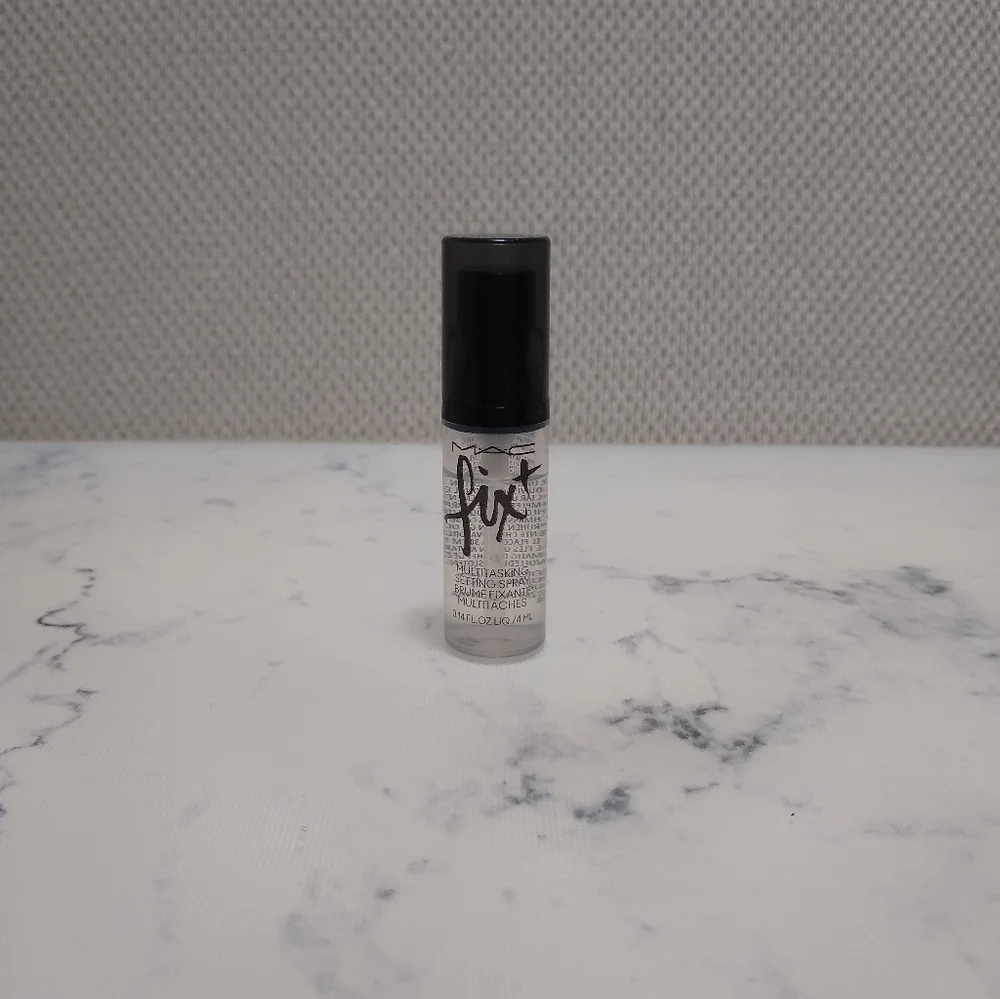 New MAC Fix + Multitasking Setting Spray Mini Travel Size .14 Oz